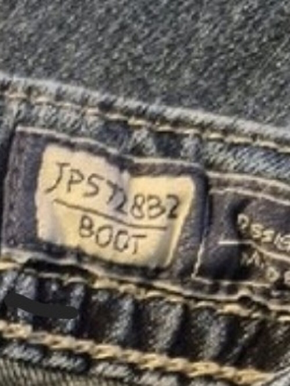 Miss Me Booycut Jeans Fleur-de-Lis Embellished emblemon Back Pockets.y2k.(2083C) - Picture 3 of 14